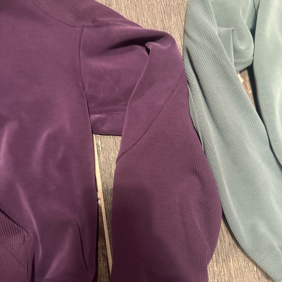 Lululemon Quarter zips womens smalls - Picture 5 of 9